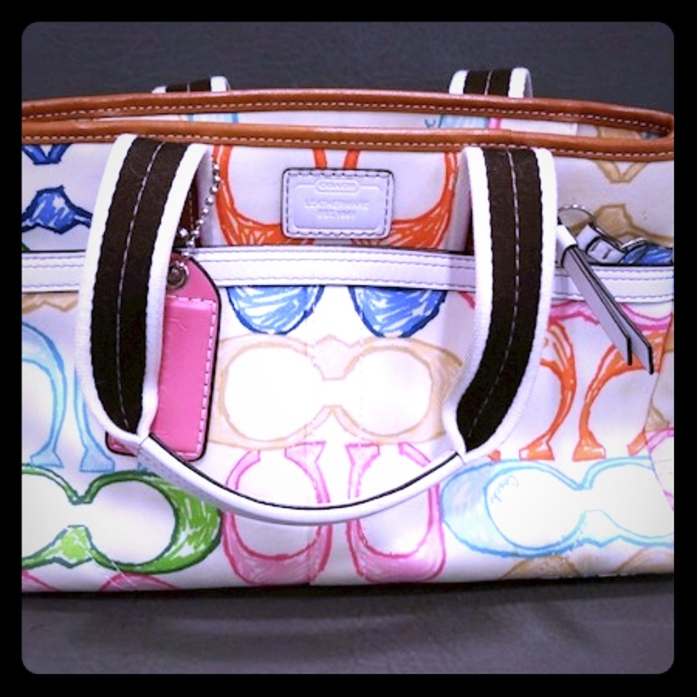 Coach Hamptons Scribble Tote Bag